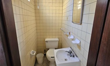 AV. INGLATERRA CASA EN VENTA A 500m DE LA MINERVA INTERESANTE PROYECTO PARA REMO