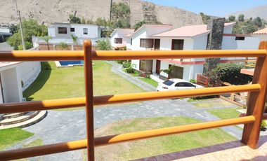 ALQUILER DE HERMOSA CASA EN CONDOMINIO – LA PLANICIE, 2DA ETAPA – US$ 2,500