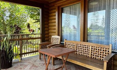 5 Bedrooms Country Home with Breathtaking Views Inside Gated Community