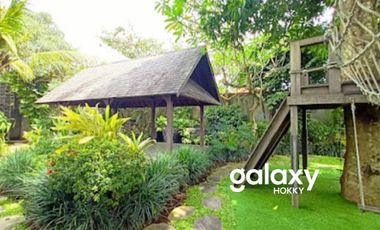 DIJUAL VILLA BARU DI TUKAD YEH AYA RENON DENPASAR, BALI
