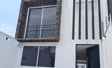 CASA EN VENTA EN BARRIO DE LA VERAZRUZ , ZINACANTEPEC, VALLE TOLUCA
