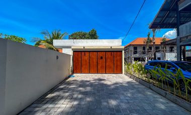 Modern Homestay Comfort with Pool Just Walking Distance to Sanur Beach Bali