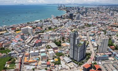 1 Bedroom Condo with City and Sea View