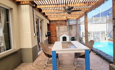 Estupenda Propiedad Laguna de Cóndores, San Bernardo