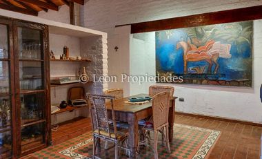 Se vende hermosa parcela con casa y piscina en condominio, sector los Naranjos, Curacavi