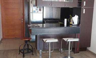 Arriendo comodo Departamento Amoblado y  con linda vista departamento en Costa de Montemar 2 dormitorios 2 baños, 1 Estac $ 630.000