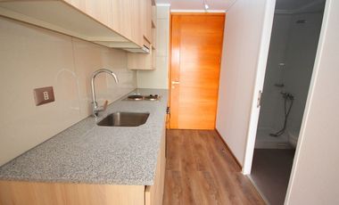 Se Vende Home Studio en Av. Vicuña Mackenna - La Florida