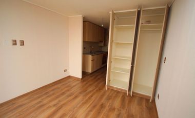 Se Vende Home Studio en Av. Vicuña Mackenna - La Florida