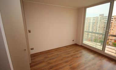 Se Vende Home Studio en Av. Vicuña Mackenna - La Florida