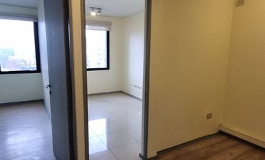 OFICINA CENTRO 2 PRIVADOS SALA DE ESPERA STUDIO SUR