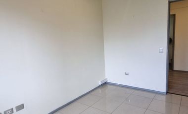 OFICINA CENTRO 2 PRIVADOS SALA DE ESPERA STUDIO SUR