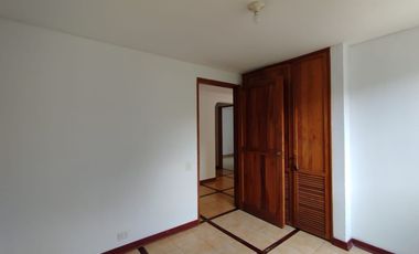 Apartamento en arriendo en Alamos