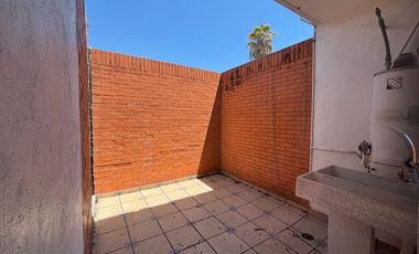 Venta de Casa en Condominio en Conjunto Jacarandas I y II, Yautepec, Morelos
