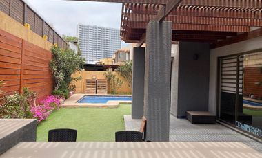 Excelente Oportunidad! Hermosa Casa con piscina en Venta  con 302 mts de superficie y 179 mts construidos en Valle del Mar, Antofagasta