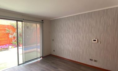 Excelente Oportunidad! Hermosa Casa con piscina en Venta  con 302 mts de superficie y 179 mts construidos en Valle del Mar, Antofagasta