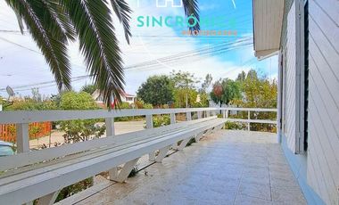 Se Vende Hermosa Casa  En Sector Muy Tranquilo De Algarrobo