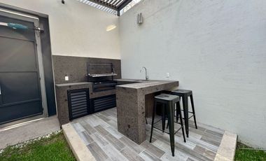 CASA EN COLONIA 3 DE MAYO