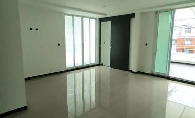 SE VENDE HERMOSA CASA ESQUINERA EN LA PAMPA