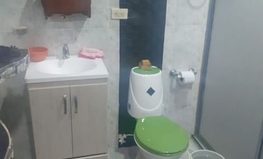 SE VENDE HERMOSA Y AMPLIA CASA