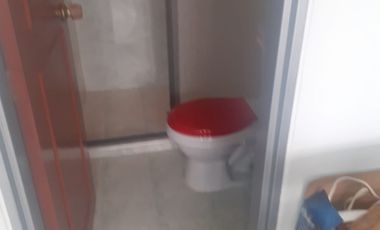 SE VENDE HERMOSA Y AMPLIA CASA