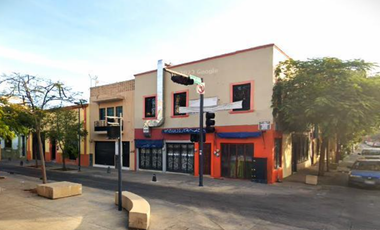 VENDO PROPIEDAD PARA NEGOCIO EN CENTRO BARRANQUITAS, GUADALAJARA