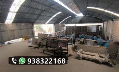 ALQUILER LOCAL COMERCIAL INDUSTRIAL SJL 1355m2 ó 688m2 CERCA AL TREN ELECTRICO