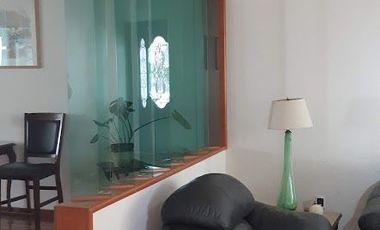 Venta Excelente Residencia en Privada Arboledas, 5 recámaras muy amplia