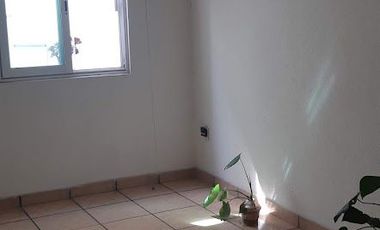 Venta Excelente Residencia en Privada Arboledas, 5 recámaras muy amplia