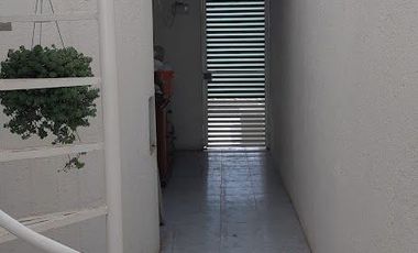 Venta Excelente Residencia en Privada Arboledas, 5 recámaras muy amplia