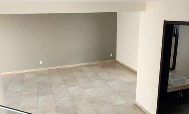 Rento hermosa casa Fracc Sierra Nogal $21,000.00 inc. mtto.