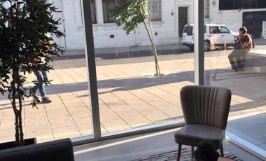 SE ARRIENDA DEPTO ESTUDIO 30MTS2, MONEDA 1617 SANTIAGO