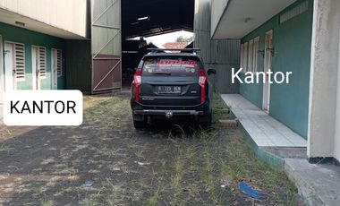 Gudang Komersil 6898 m2 lokasi Pinggir Jalan Ciledug-Cipondoh, siap Pakai