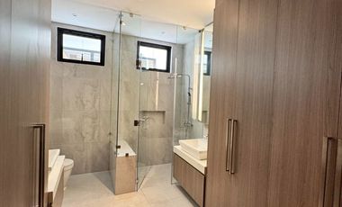 Modern Luxury Duplex for Sale in Kapitolyo, Pasig