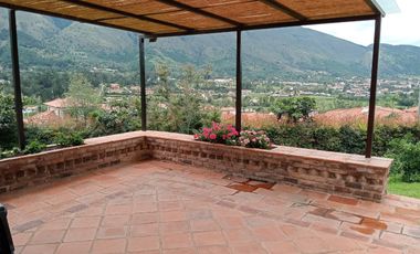 Arriendo casa Voz del Viento
