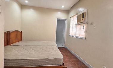 4 Bedroom Condo for sale in Binondo manila near Universities