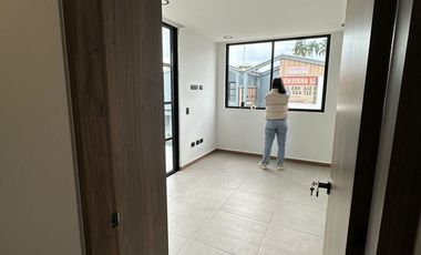 CASA NUEVA EN RENTA CERRITOS PEREIRA