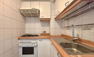 Oportunidad! 2 Dormitorios + 2 Baños + Estacionamiento Y Bodega. Santiago Centro