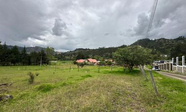 ESPECTACULARES TERRENOS EN ZUMBAHUAICO