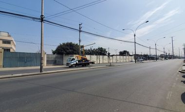 SE VENDE TERRENO DE 16,634 M2 EN PLENA AV ARGENTINA ZONIF I2