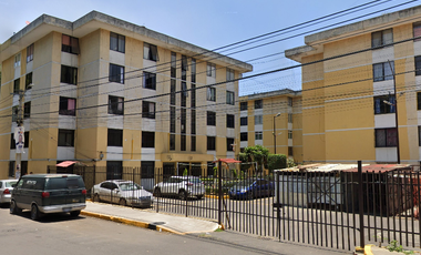 DEPARTAMENTO EN REMATE, EN PRADOS DEL ROSARIO, AZCAPOTZALCO