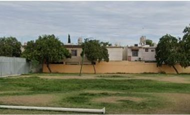 COHC (EMB) CASA EN VENTA DE CONTADO EN EX HDA SAN FCO N.L.