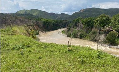 Finca de 1,500 Ha en Venta en Tolima  (Chaparral)