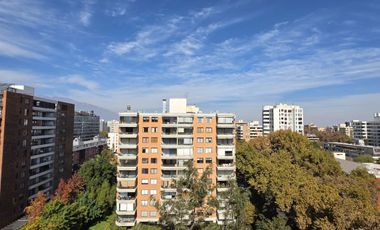 Amplio departamento en Providencia