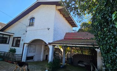 CASA A 2 CUADRAS DE AV. CONCON REÑACA, A PASOS DE PLAZA EL PRADO