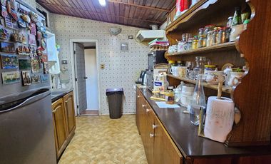 CASA A 2 CUADRAS DE AV. CONCON REÑACA, A PASOS DE PLAZA EL PRADO