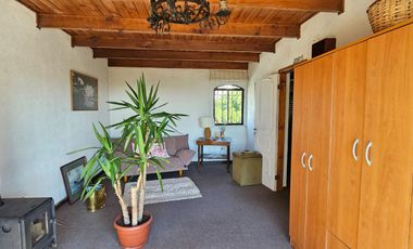 CASA A 2 CUADRAS DE AV. CONCON REÑACA, A PASOS DE PLAZA EL PRADO