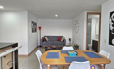 Apartamento de 3 alcobas en venta. Sabaneta, Tres Esquinas