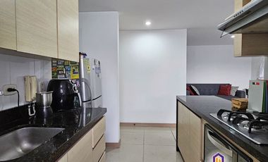 Apartamento de 3 alcobas en venta. Sabaneta, Tres Esquinas