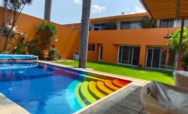RENTA CASA AMUEBLADA EN CONDOMINIO CON VIGILANCIA 24/7 BUENAVISTA, CUERNAVACA $35,000.00