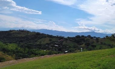 LT12 SE VENDE LOTE EXCELENTE UBICACIÓN MIRADOR DE LA COLINA SONSO VALLE DEL CAUCA